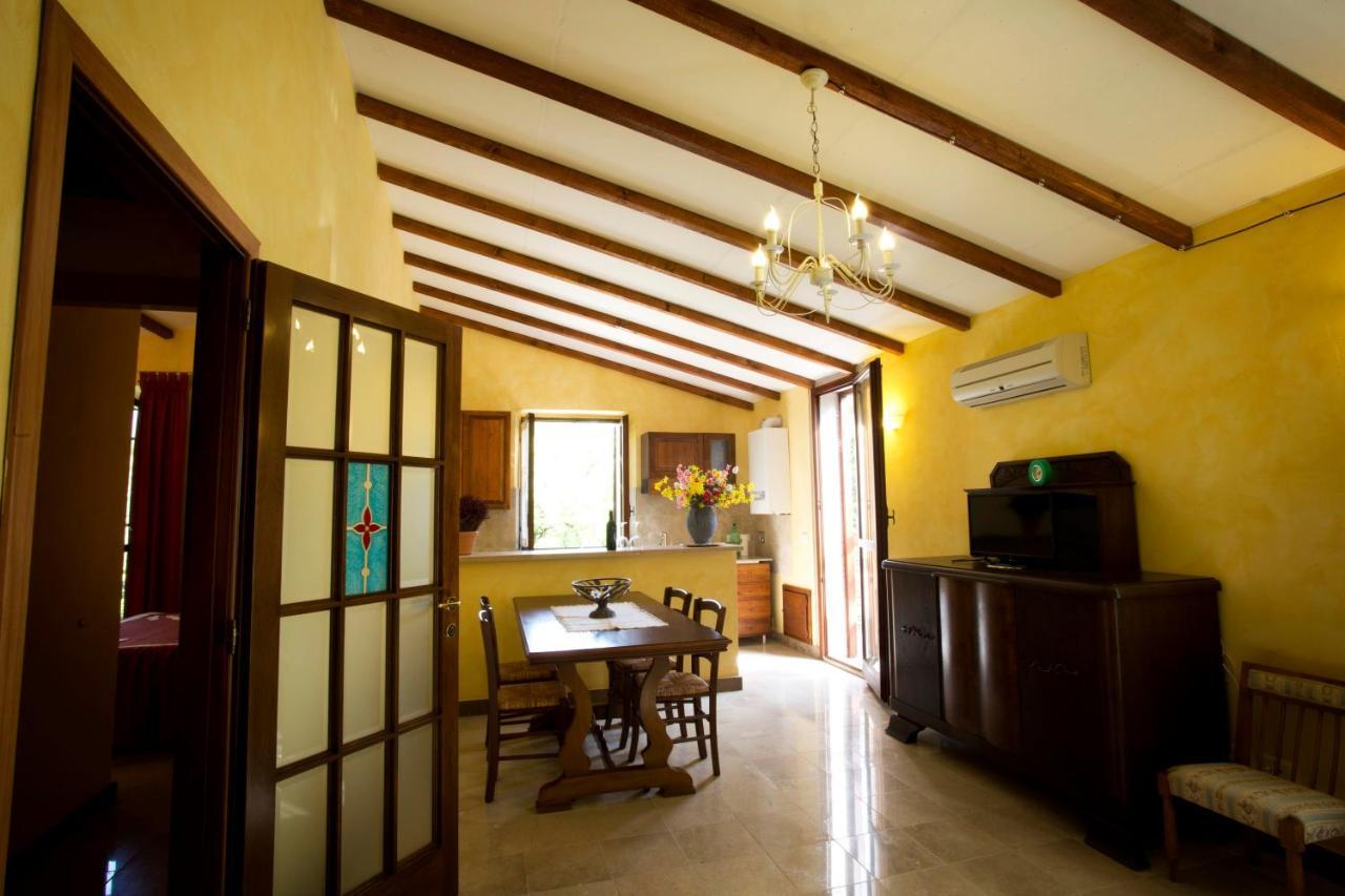 רפולאנו טרמה Agriturismo Podere Poggiarone מראה חיצוני תמונה