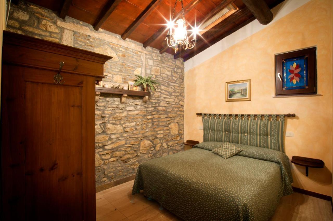 רפולאנו טרמה Agriturismo Podere Poggiarone מראה חיצוני תמונה