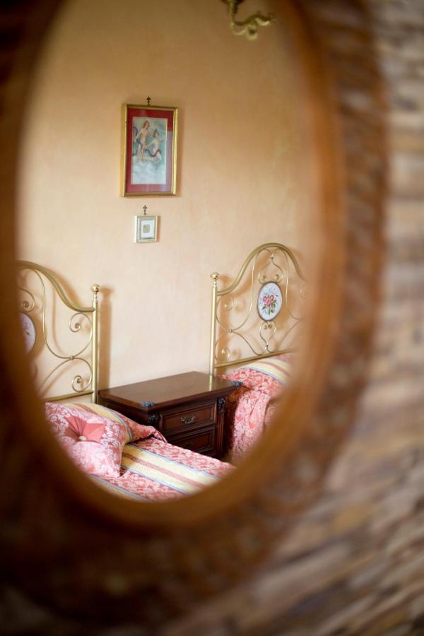 רפולאנו טרמה Agriturismo Podere Poggiarone מראה חיצוני תמונה